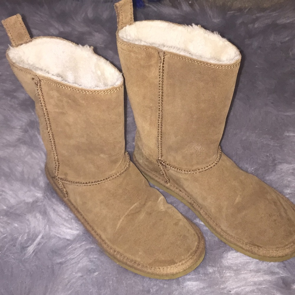 Tan American Eagle ankle boots